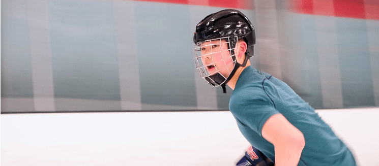 Un casco impreso en 3D de un jugador de hockey